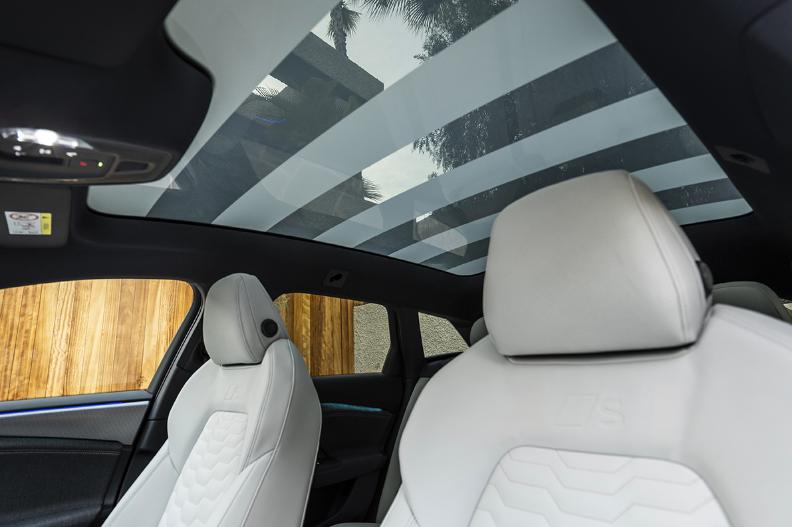 A244708_large copia.jpg